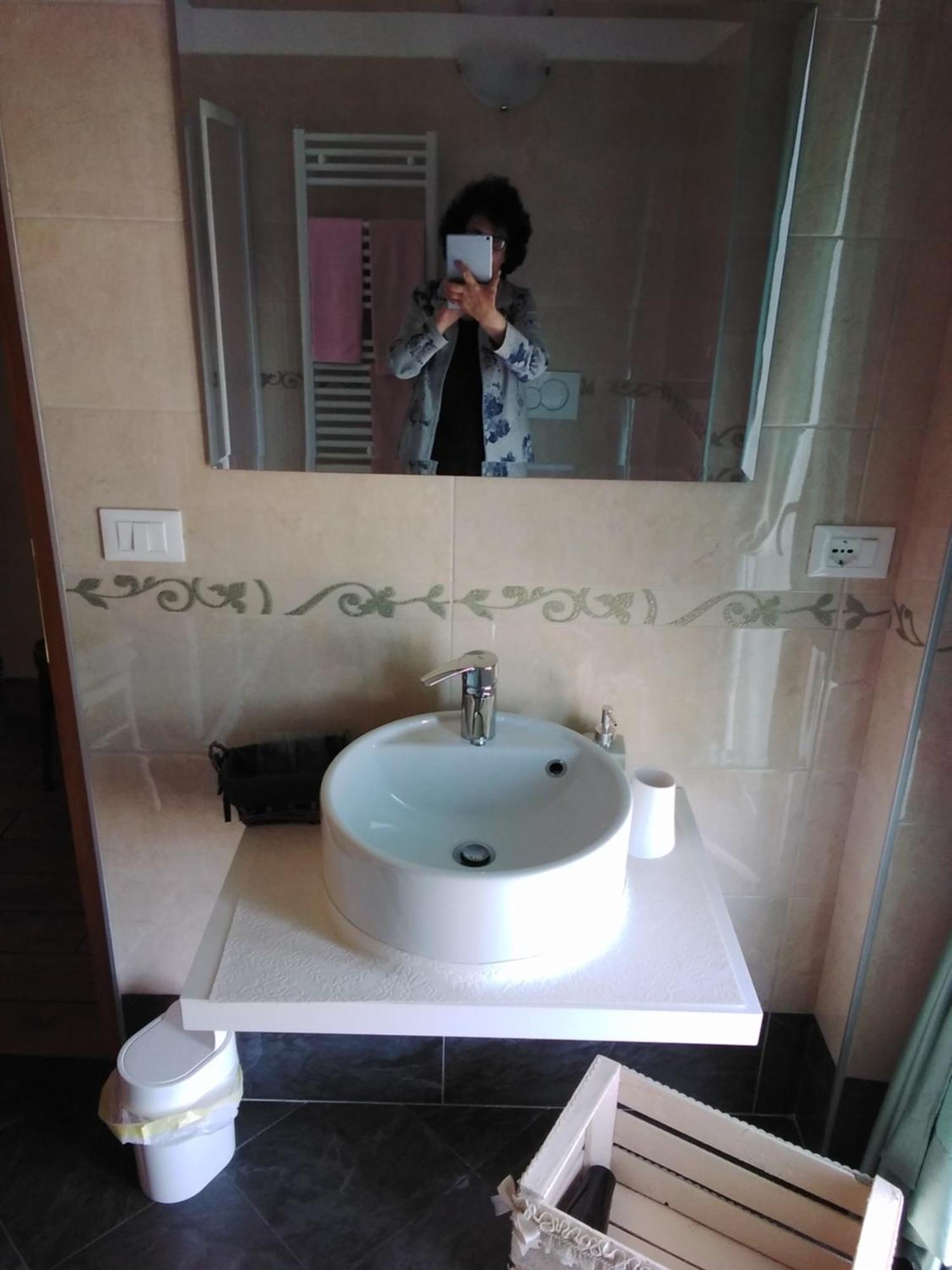 B&B Carmen Biondani Pescantina Phòng bức ảnh